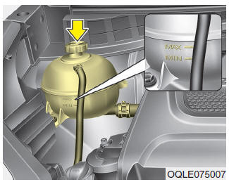 Verificar o nível do líquido de refrigeração